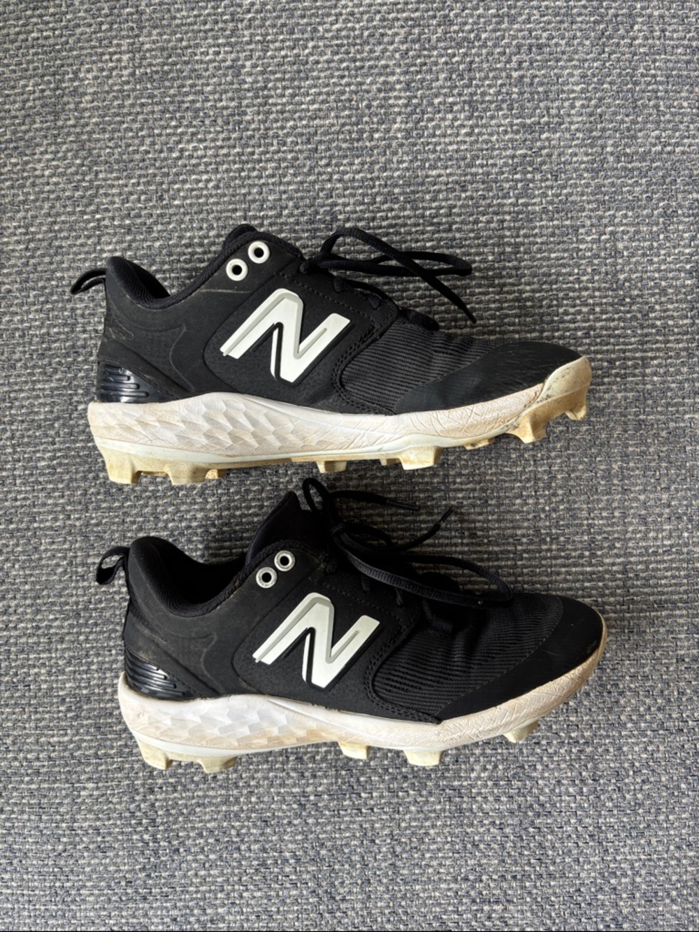New Balance Boys B+W Fresh Foam X 3000 V6 Molded Baseball Cleats | Sz 6.5